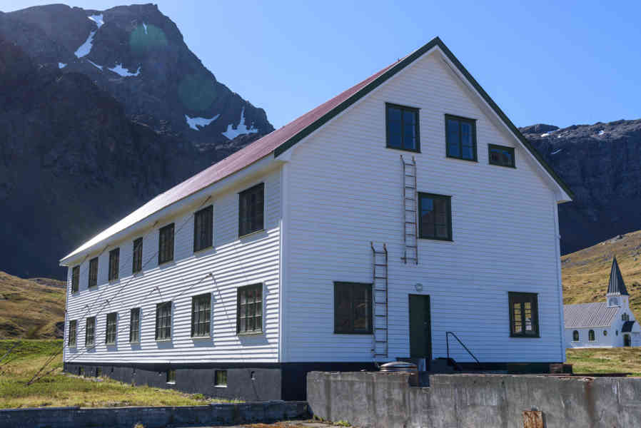 Islas Georgias del Sur 014 - Grytviken.jpg